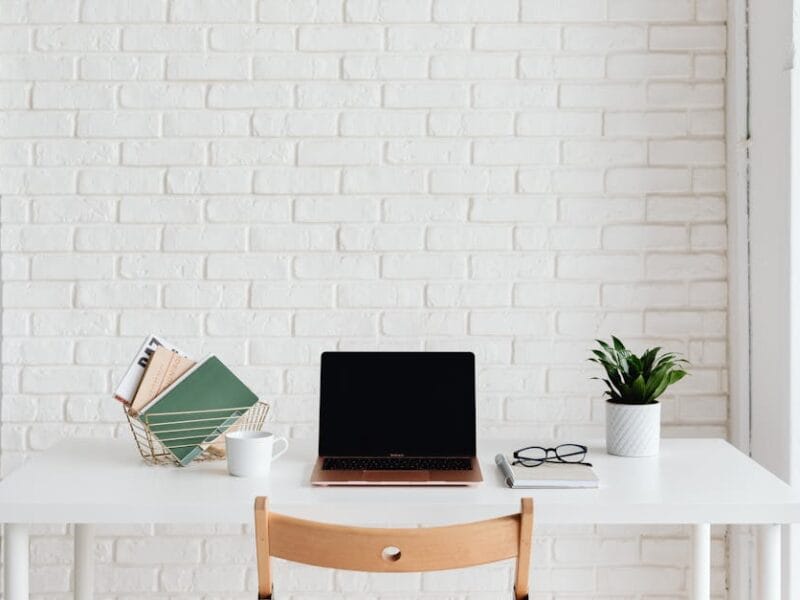 Accessoires de bureau : améliorer votre confort au travail