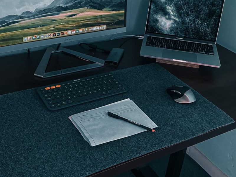Accessoires high-tech : les 7 indispensables pour booster votre productivité