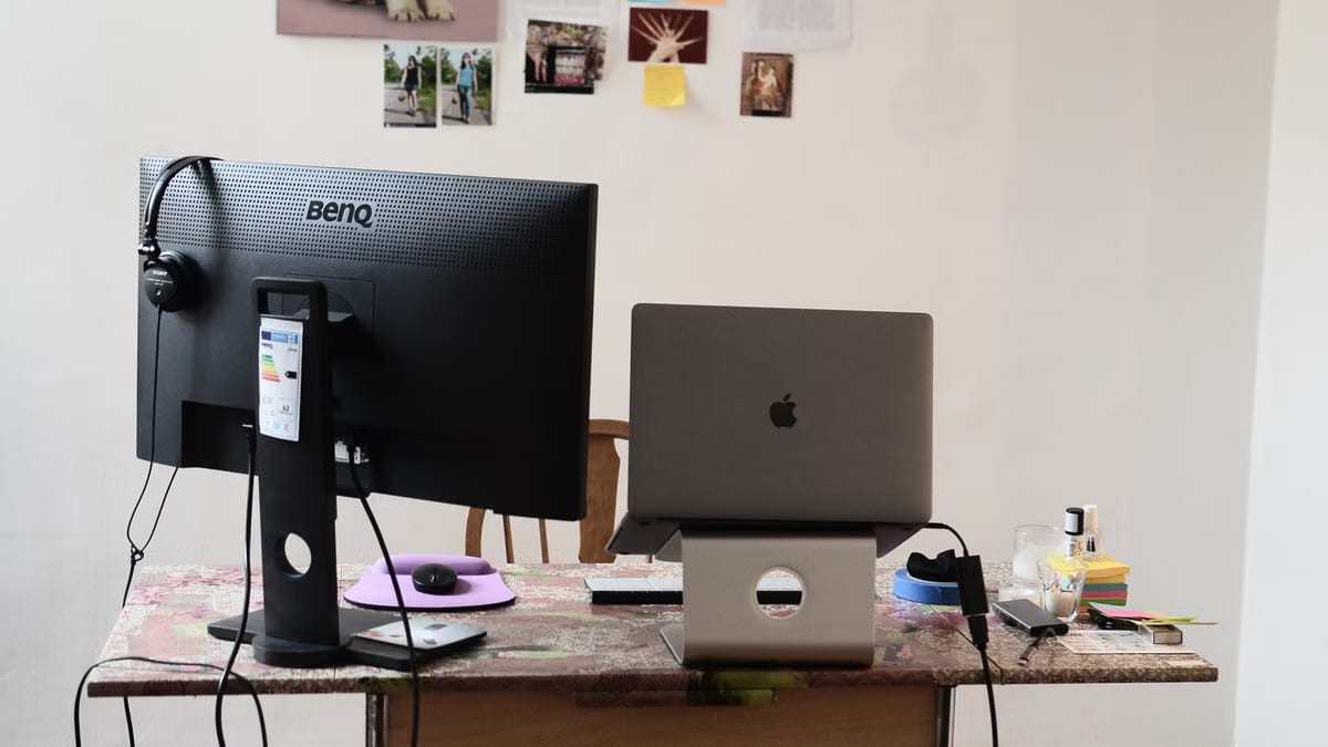 Meilleurs supports d'écran pour ergonomie : guides et prix 2026