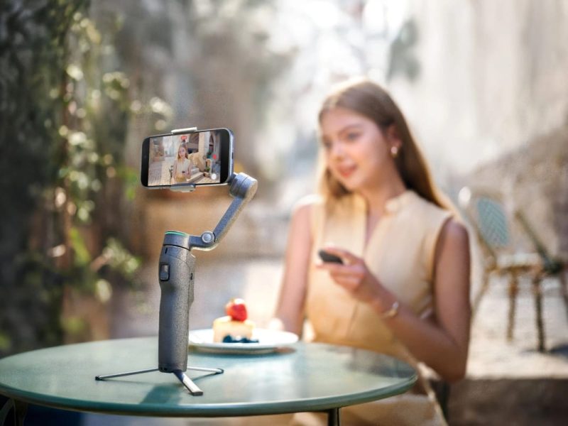 Stabilisateur Smartphone pour Live et Interviews : ce Qui Compte Vraiment